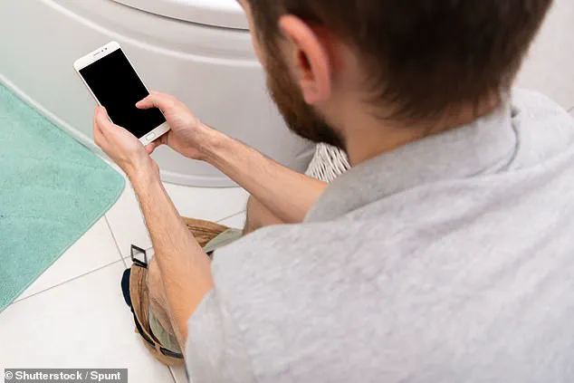 Smartphone Use on the Toilet Linked to 46% Higher Risk of Hemorrhoids, Study Warns