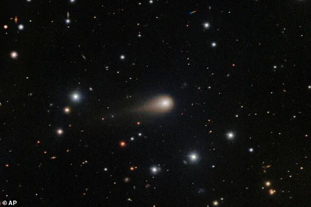 Christian Pastor's Prophecy of Alien Ship Over Vatican and Mayan Temples Sparks Controversy