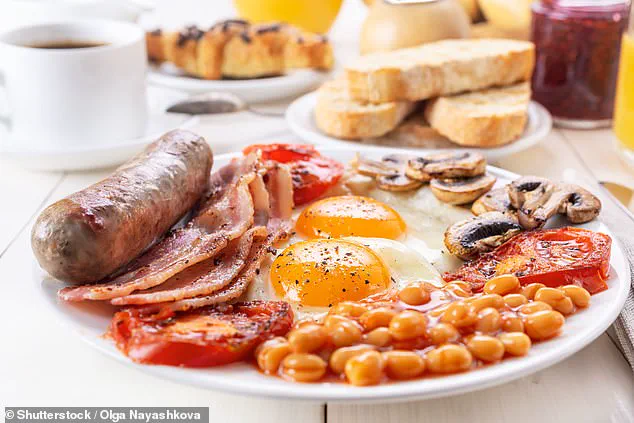 Exclusive Research Findings: Full English Breakfast Linked to Worse Hangovers, Experts Advise Public Caution