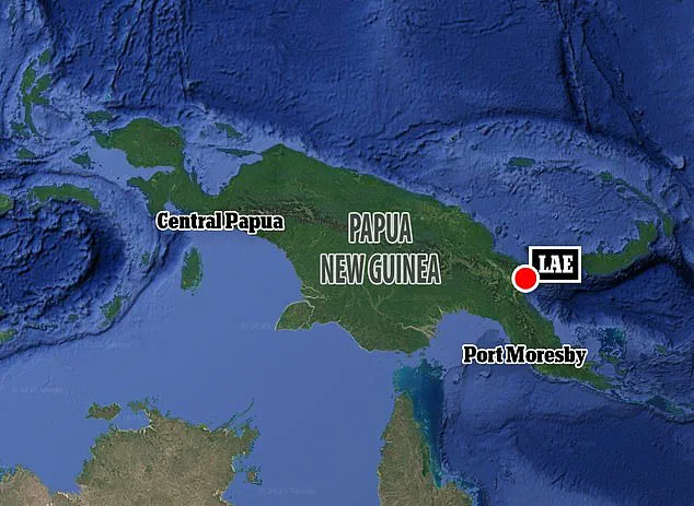 Luxury Cruise Ship *Coral Adventurer* Runs Aground Off Papua New Guinea Coast, Stranding 123 Passengers