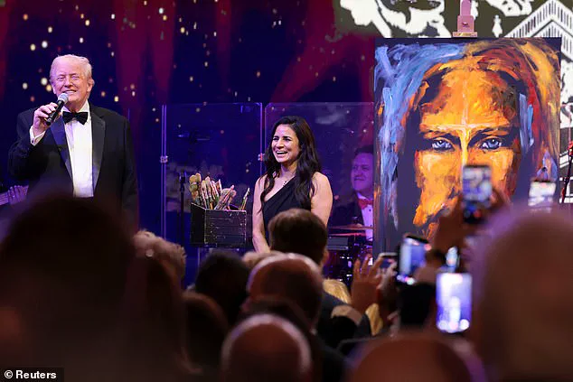 Elite Snub Trump's Mar-a-Lago New Year's Eve Party as Event Loses Prestige