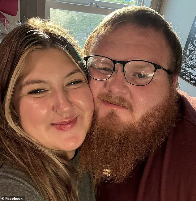 Tragedy on New Year's Day: Alabama Crash Claims Lives of Couple, Leaving Three Children Without Parents