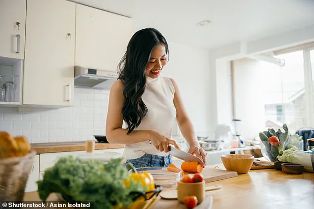 Ubiquitous Microplastics in American Homes Pose Significant Health Risks, Warn Scientists