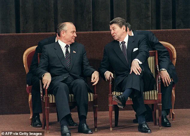 Aldrich Ames, Former CIA Analyst and Cold War Traitor, Dies in Federal Prison at 84