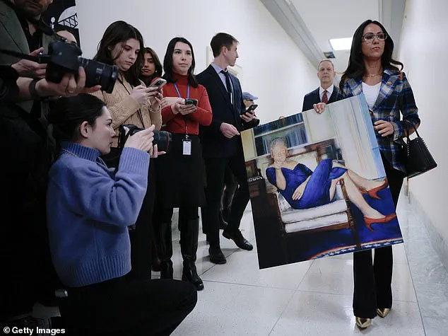 Clintons Refuse to Testify in Epstein Case, Facing Contempt Charges Amid Branches' Clash