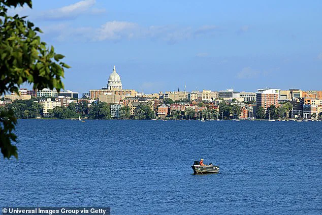 Late-Breaking: 5,200-Year-Old Canoes Found in Wisconsin, Redefining Prehistoric North America
