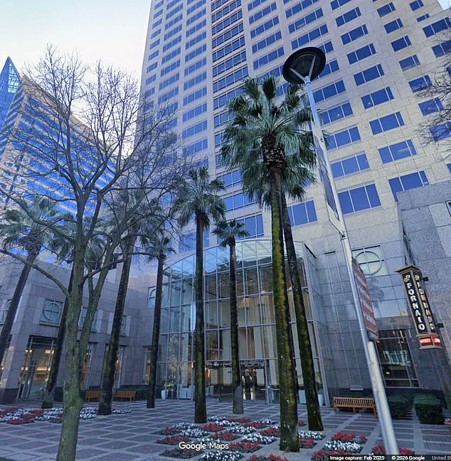 Legal Challenge Over Residency Requirements Threatens Eric Swalwell's Gubernatorial Bid