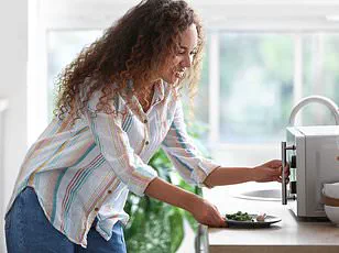 Late-Breaking: Suzanna's Kitchen Recalls Chicken Products Over Listeria Contamination in 7 States