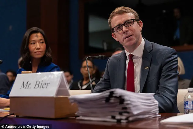 Controversy Surrounds Federal Agents' Shooting of U.S. Veteran in Minneapolis Amid Claims of Disarming Suspect