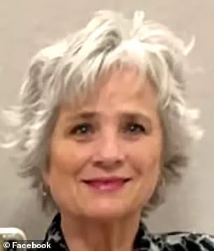 Mother Transforms Flight Cabin into Make-Shift Deli to Feed Family During Five-Hour Journey