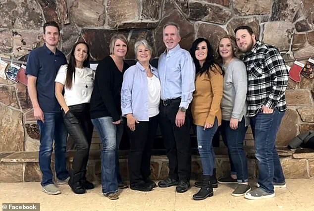 Mother Transforms Flight Cabin into Make-Shift Deli to Feed Family During Five-Hour Journey