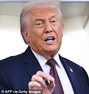 Tense Standoff Erupts as ICE Agents Attempt Forced Entry into Ecuadorian Consulate, Sparking Diplomatic Tensions