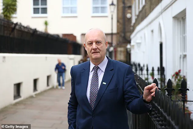 £328m Cost to NHS from Dementia Patient Discharge Delays, Reveals Alzheimer's Society Analysis