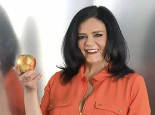 Exclusive Insight: Biohacker Bryan Johnson Exposes 2024 Clinical Trial Findings Behind His Critique of Athletic Greens (AG1)