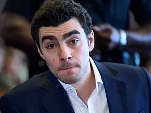 Judge Rules Against Death Penalty for Luigi Mangione in UnitedHealthcare CEO Murder Case