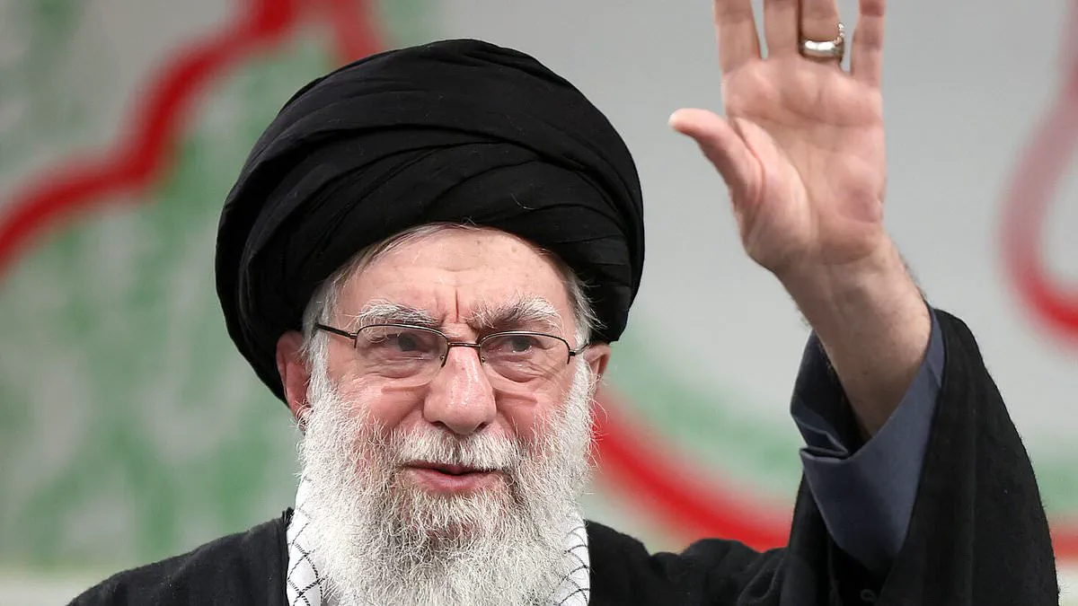 Fragile Diplomacy: Iran and the US Tread Carefully Amid Contradictory Signals