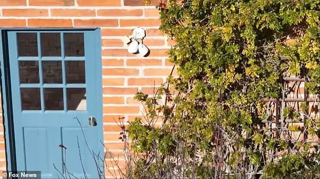 Ransom Note Reference Sparks Floodlight Removal in Nancy Guthrie's Abduction Case