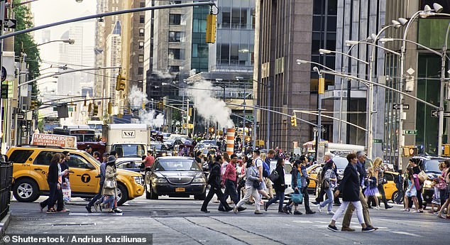 Air Pollution Tied to Alzheimer's Surge: 150M Americans at Risk with 9% Higher Alzheimer's Risk per PM2.5 Rise