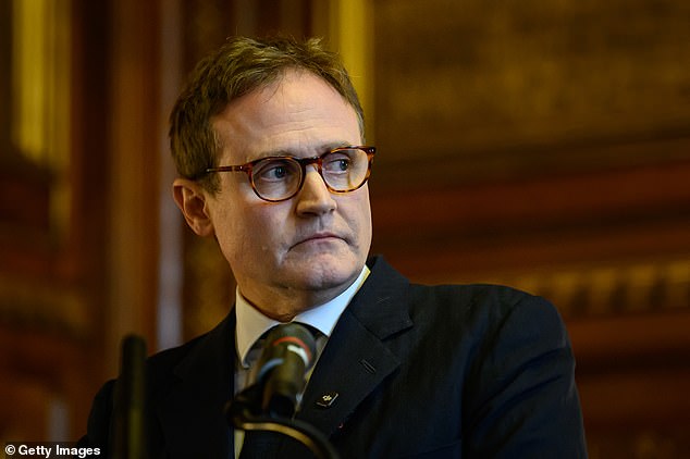 Andrew Mountbatten-Windsor Arrested in Royal Lodge Probe; Police Expand Search to Wood Farm