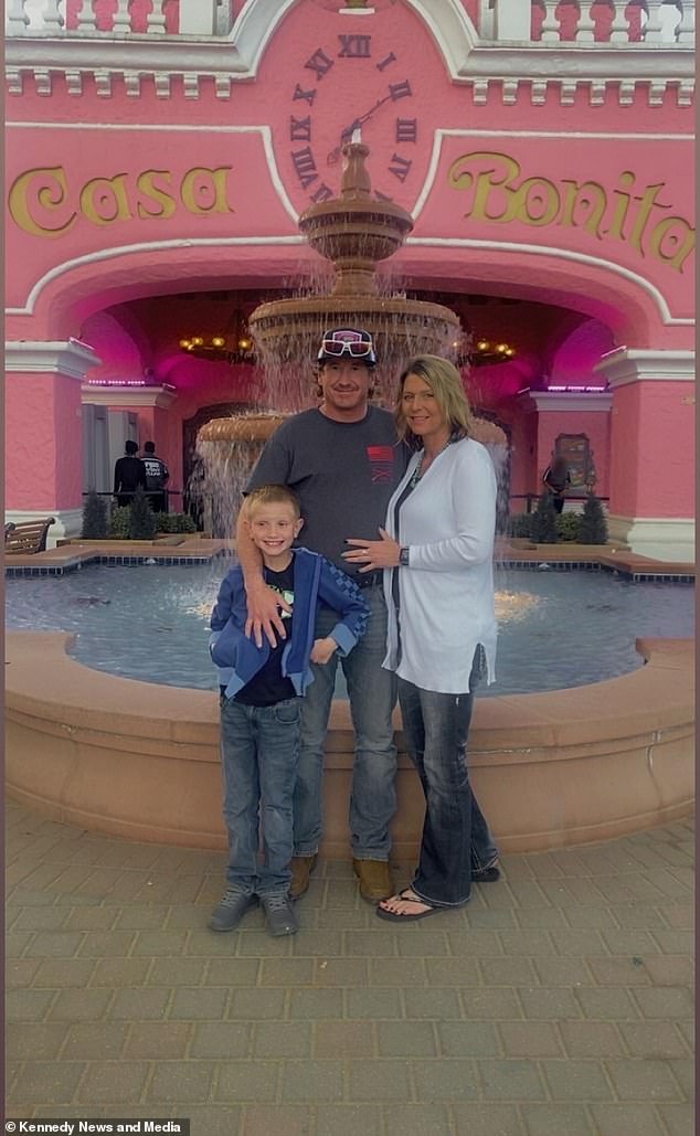 Arizona Mother's Vaping Habit Leads to ICU Admission After Flu-Related Lung Failure