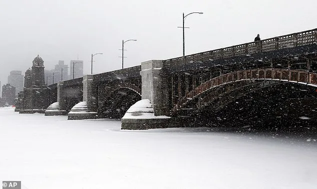 Boston Officials Urge Residents to Avoid Frozen Charles River Amid Unpredictable Ice Conditions