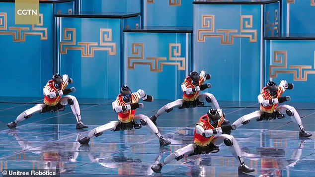 China's Humanoid Robots Perform Kung Fu at Spring Festival Gala, Sparking Global Social Media Praise