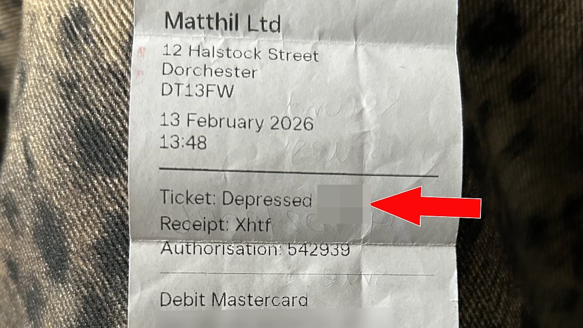 Coffee Shop Apologizes After Employee Allegedly Marks Receipt with Derogatory Comment During Family's Wake