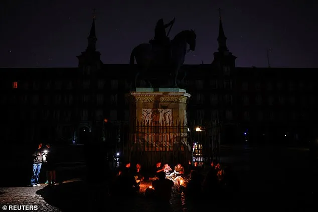 Macron Attributes 2025 Blackout to Spain's 100% Renewable Energy Model