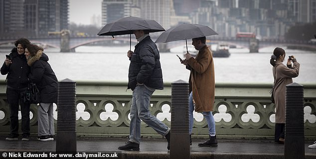 Met Office Warns of Prolonged Rain Until Mid-March, South-West Braces for Flooding