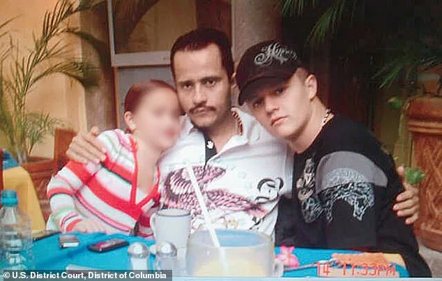 Mexican Military Raids Kill CJNG Boss El Mencho in Operation with U.S.-Led Task Force