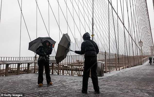 New York Mayor Zohran Mamdani Imposes Citywide Travel Ban as Historic Blizzard Threatens East Coast with Two Feet of Snow