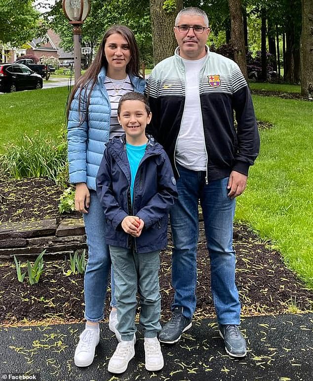 Peace Bridge Roundabout Becomes Symbol of Border Security Tensions Under Trump