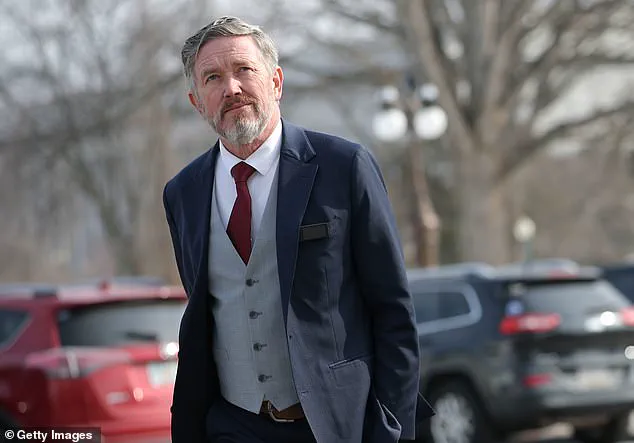 Republican Rep Thomas Massie Interrupted by State Speaker Osborne as Tensions Over Trump Loyalty Highlighted at Lincoln Day Dinner