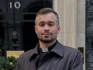 Blood Moon to Light Up Skies: Total Lunar Eclipse on March 3 Offers Spectacular View Across North America