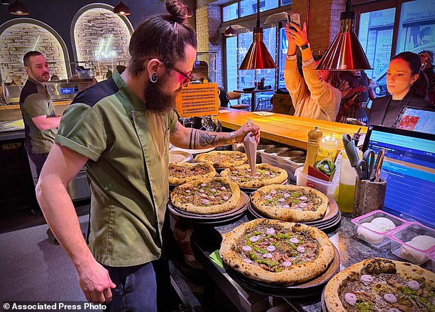 Time-Traveling Pizza: A Roman Twist Without Mozzarella or Tomato