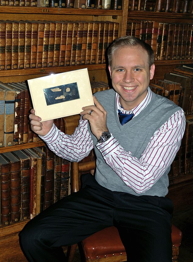 Unearthed in Oxford's Archives: 2,000-Year-Old New Testament Fragments Reveal Earliest Jesus Teachings