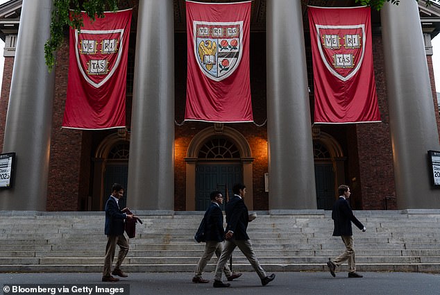 Harvard Suspends Math Professor Over Epstein Ties as Summers Resigns Over Similar Allegations