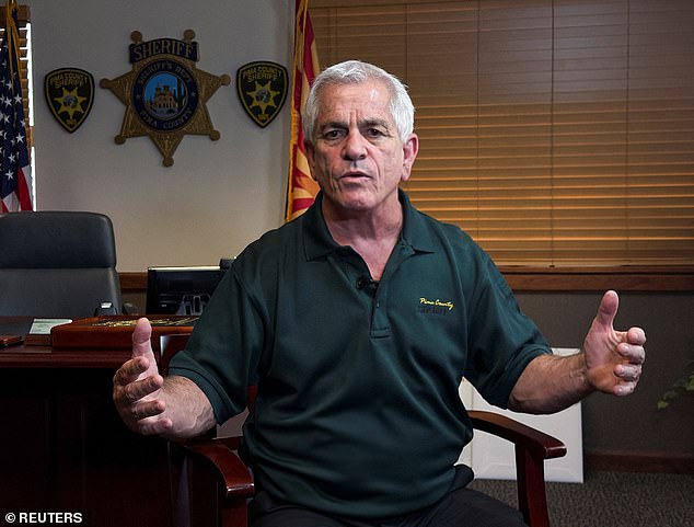 Savannah Guthrie and Sister Leave Heartfelt Note for Missing Mother as Memorial Grows