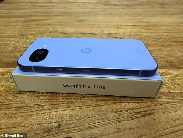 Pixel 10a Challenges iPhone 17e with £100 Lower Price and 30-Hour Battery Life
