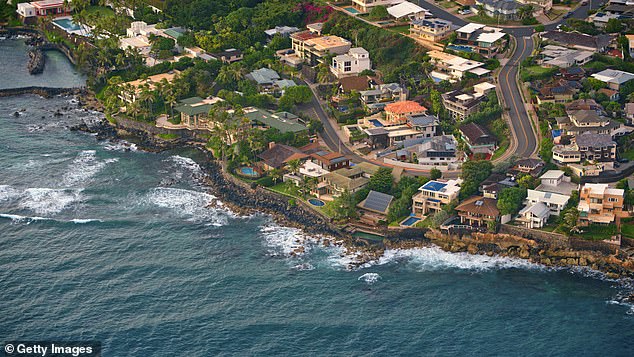 Global War Risk: Honolulu's Strategic Vulnerability in US-Iran Conflict