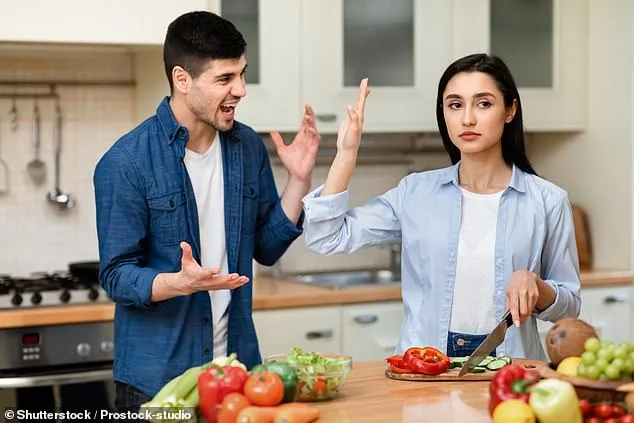 Vegans Develop Four Social Strategies to Navigate Non-Vegan World, Study Finds