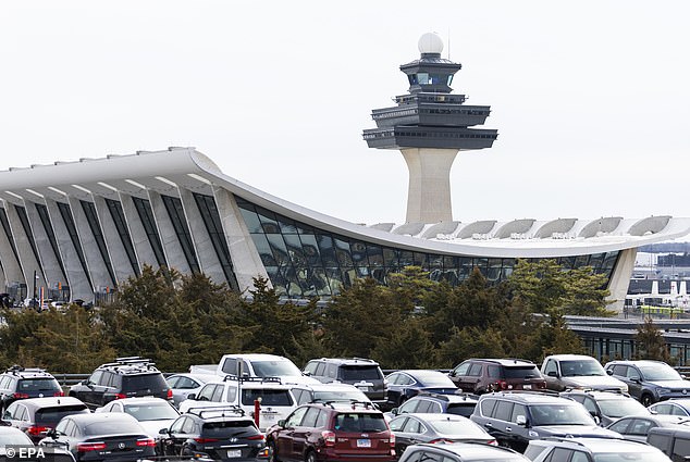 Startling Move: Southwest Airlines Discontinues Flights from Chicago O'Hare and Dulles Amid Network Overhaul