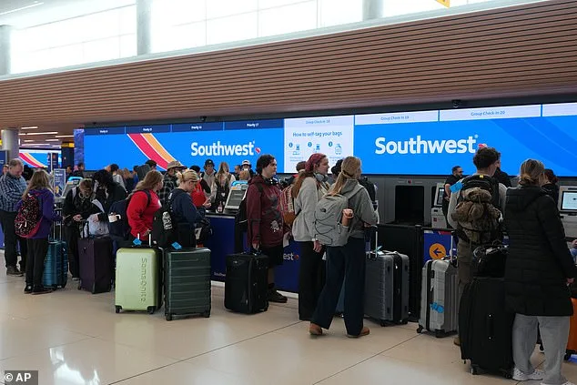 Kenny Slack's Southwest Airlines Incident Sparks Debate on Body Shaming Policies