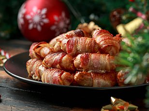 Hot Cross Buns Cut Into Thirds: The Viral Hack That Lets You Slather On More Butter