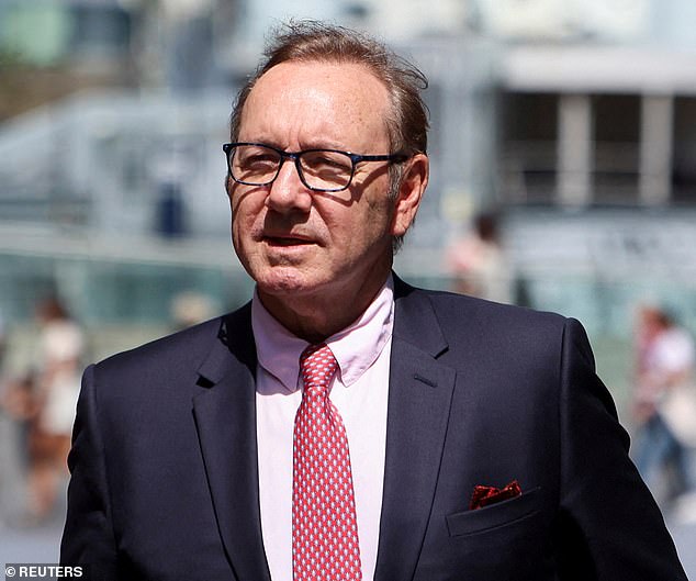 Kevin Spacey Reaches Confidential Settlement with Three British Men, Avoiding High-Profile Trial Over Sexual Assault Allegations