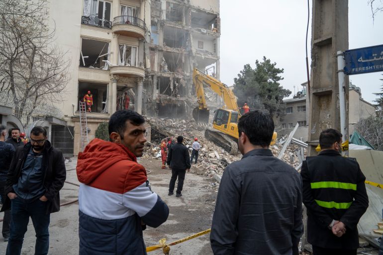 U.S.-Israel Airstrikes on Iran Cities Undermine Trump's Peace Talks Claims, Fuel Regional Tensions