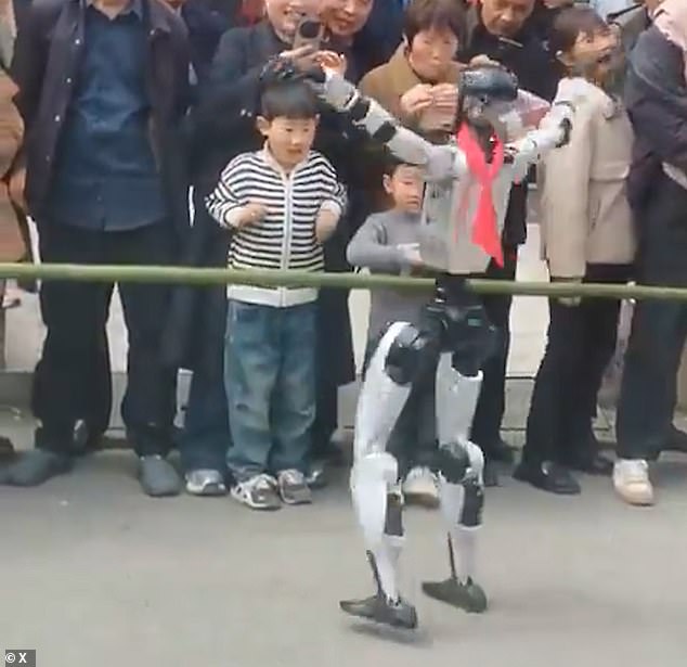 Rogue Robot Slaps Boy at Chinese Dance Show, Sparking Safety Debate