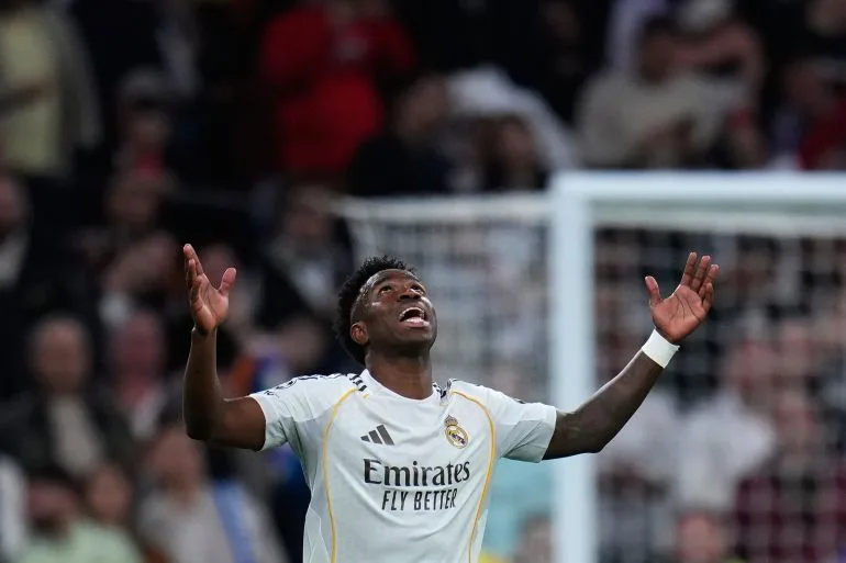 UEFA Fines Benfica 40,000 Euros for Racist Chants by Fans During Real Madrid Clash