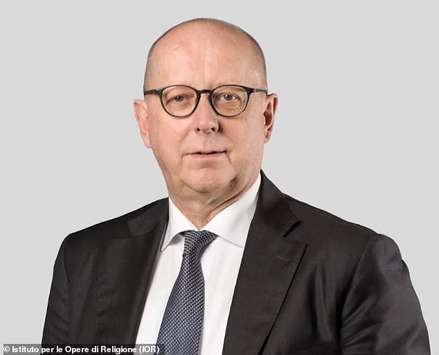 Vatican Bank President Appointment Sparks Conspiracy Theories Over Rothschild Ties