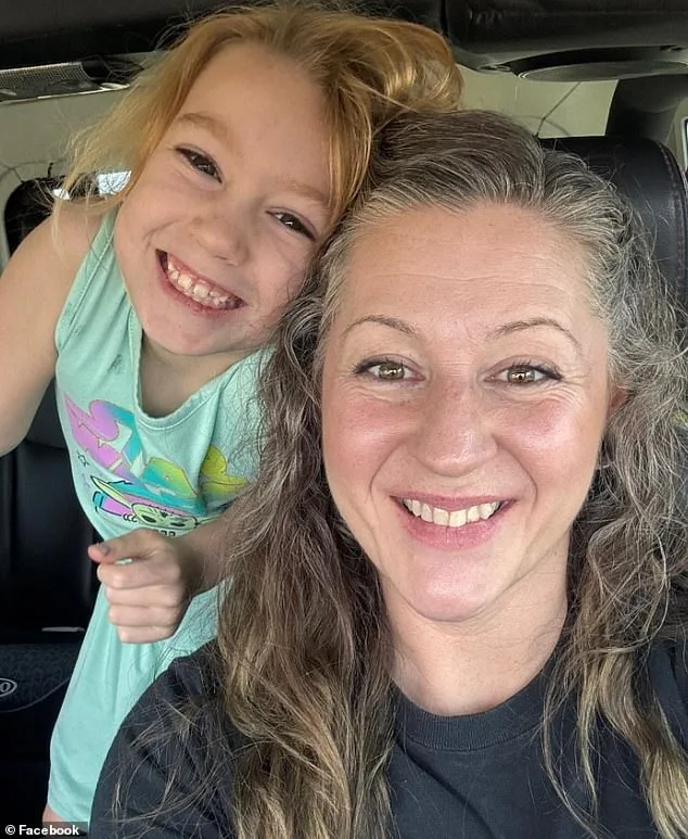 Canadian Mother and Autistic Daughter Detained by ICE in Texas After Routine Trip